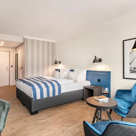 Yachtclub ティメンドルファー・シュトラント